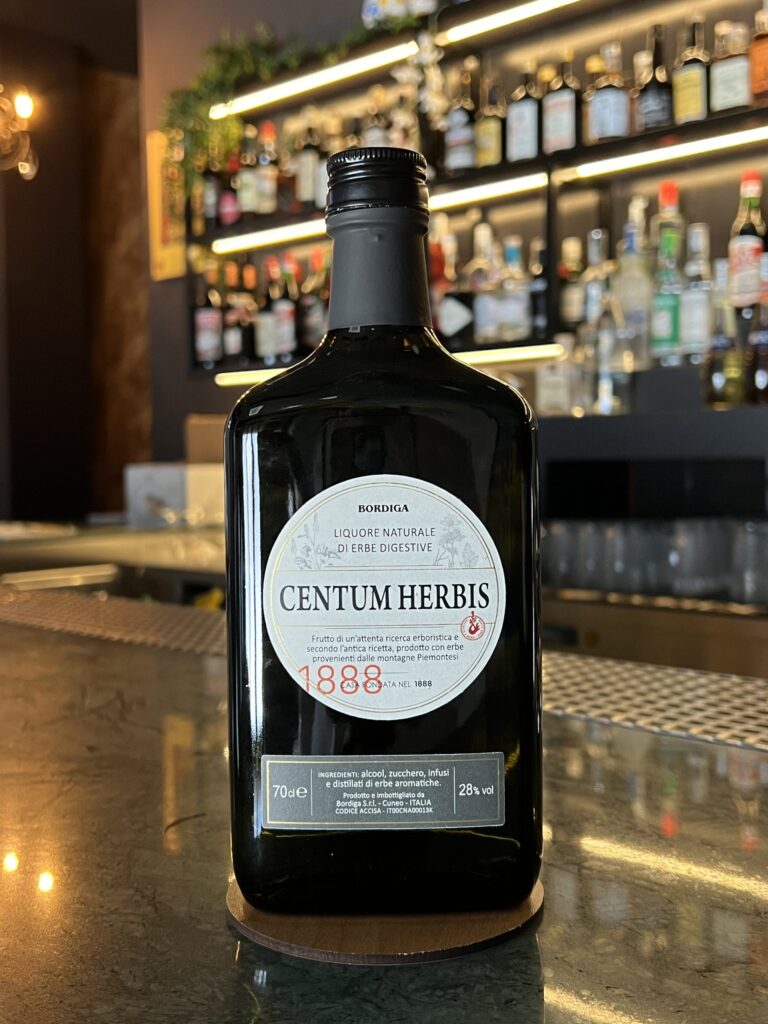 AMARO CENTUM HERBIS | Amaro e Friends | Amareria, Cocktail Bar a Rende.